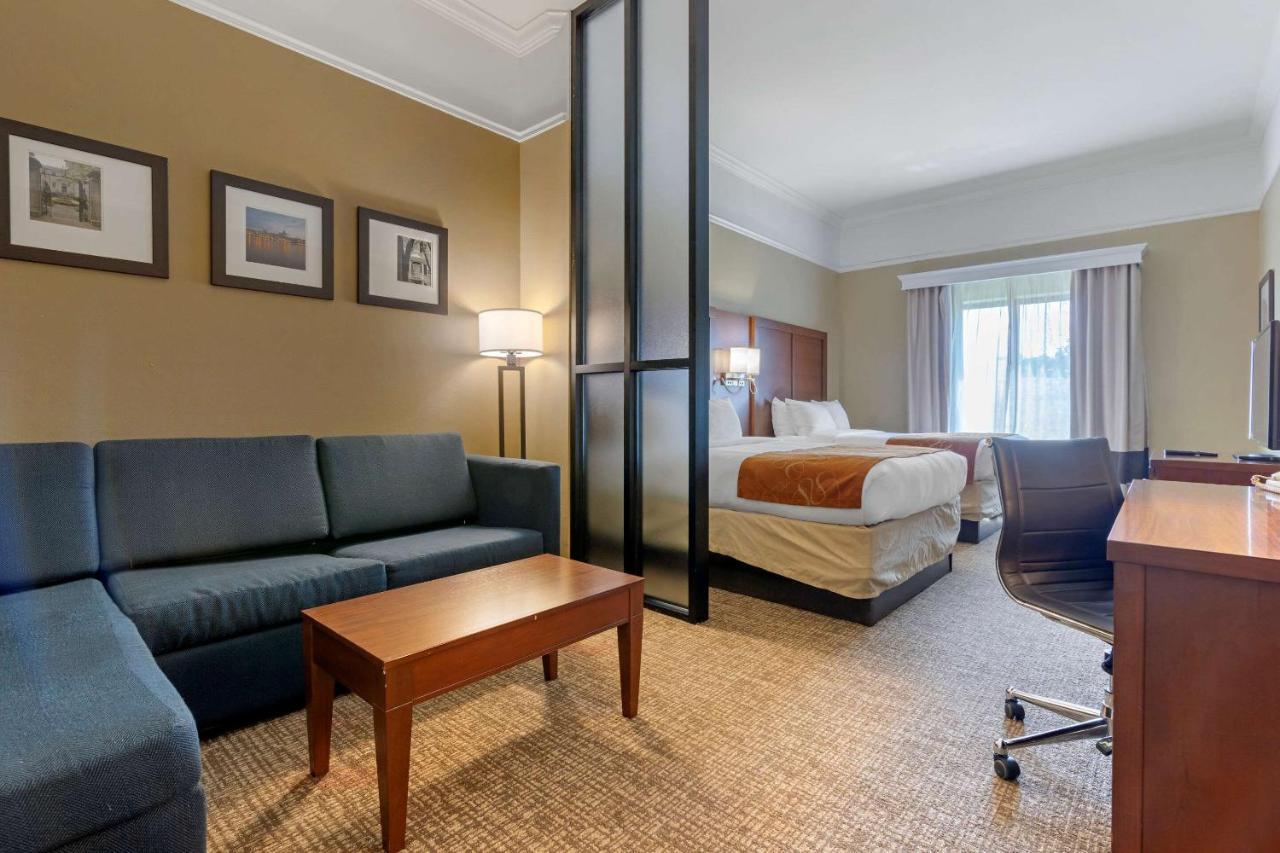 Comfort Suites Savannah North Port Wentworth Buitenkant foto