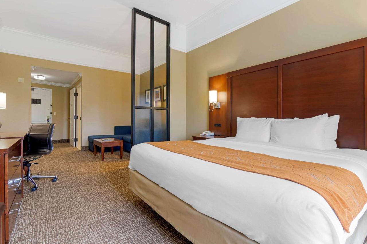 Comfort Suites Savannah North Port Wentworth Buitenkant foto