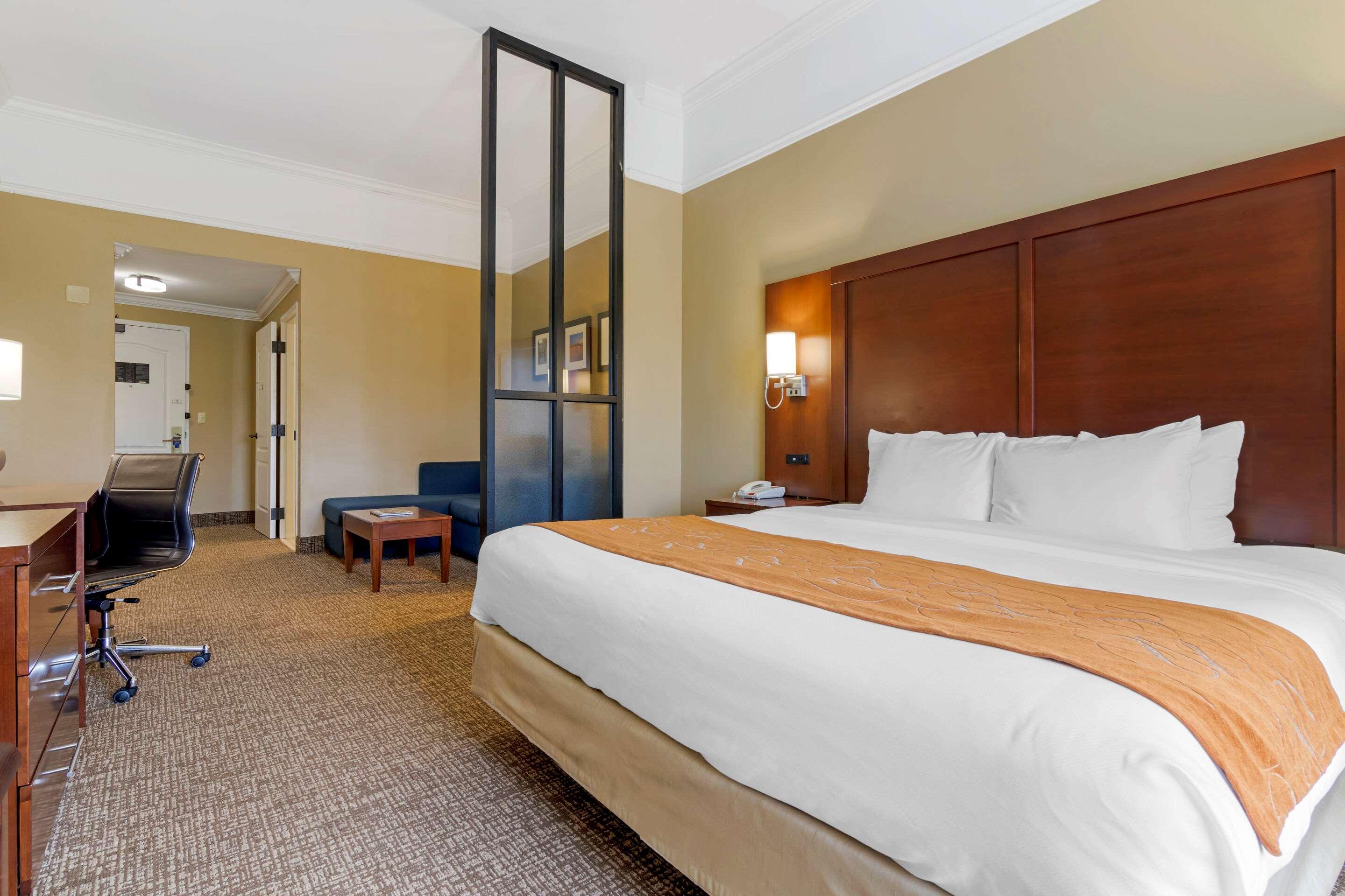 Comfort Suites Savannah North Port Wentworth Buitenkant foto