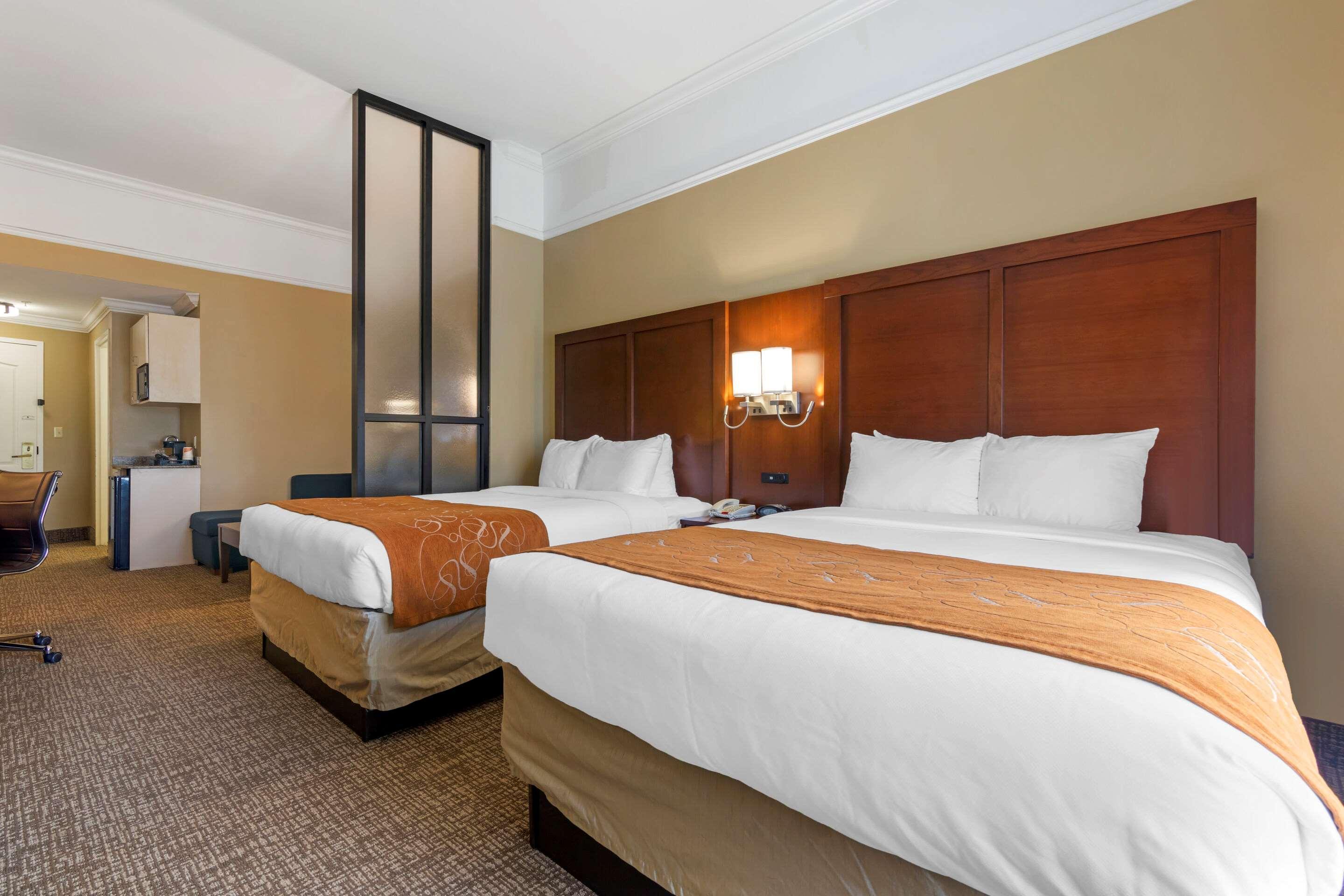 Comfort Suites Savannah North Port Wentworth Buitenkant foto