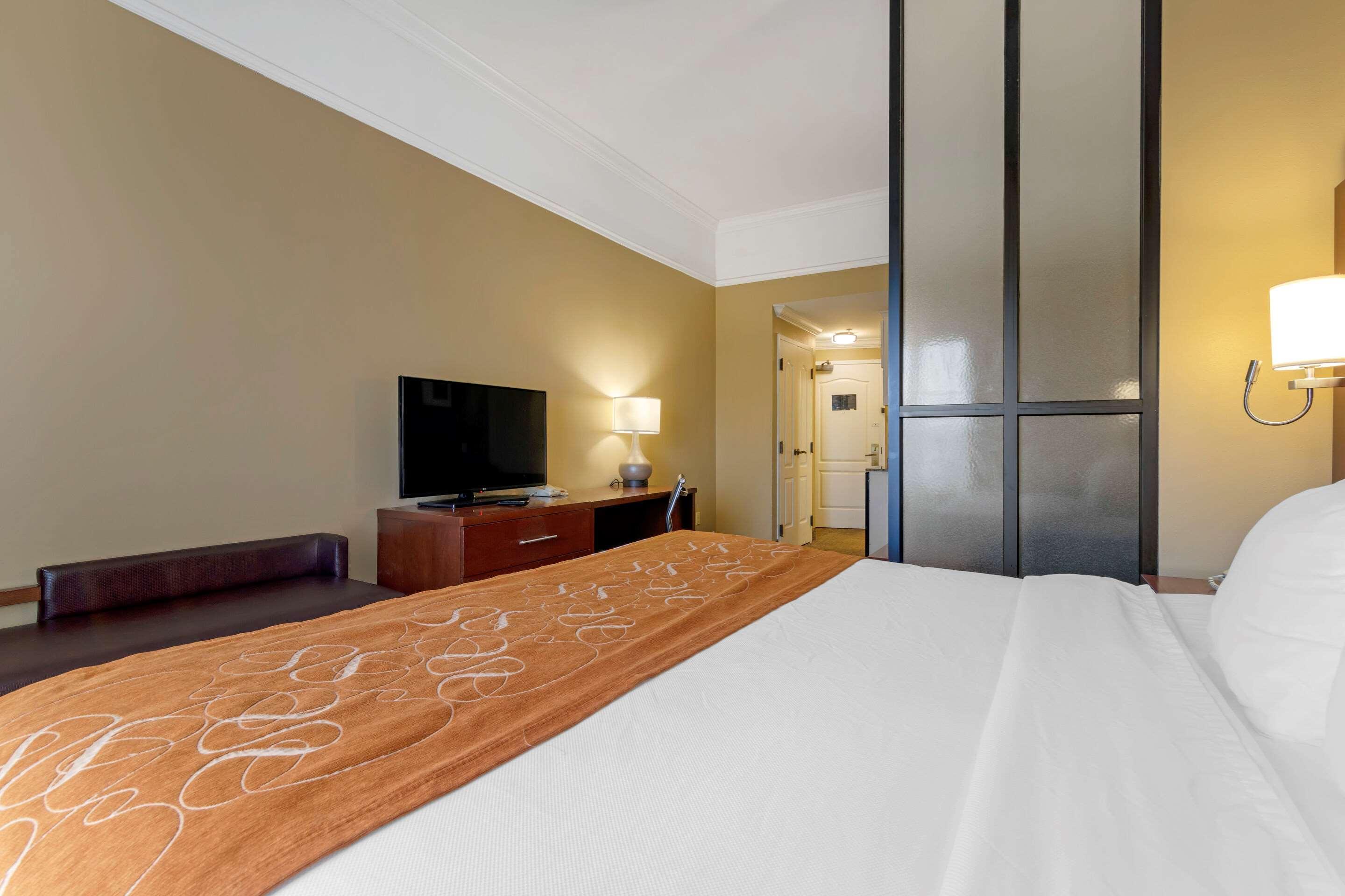 Comfort Suites Savannah North Port Wentworth Buitenkant foto