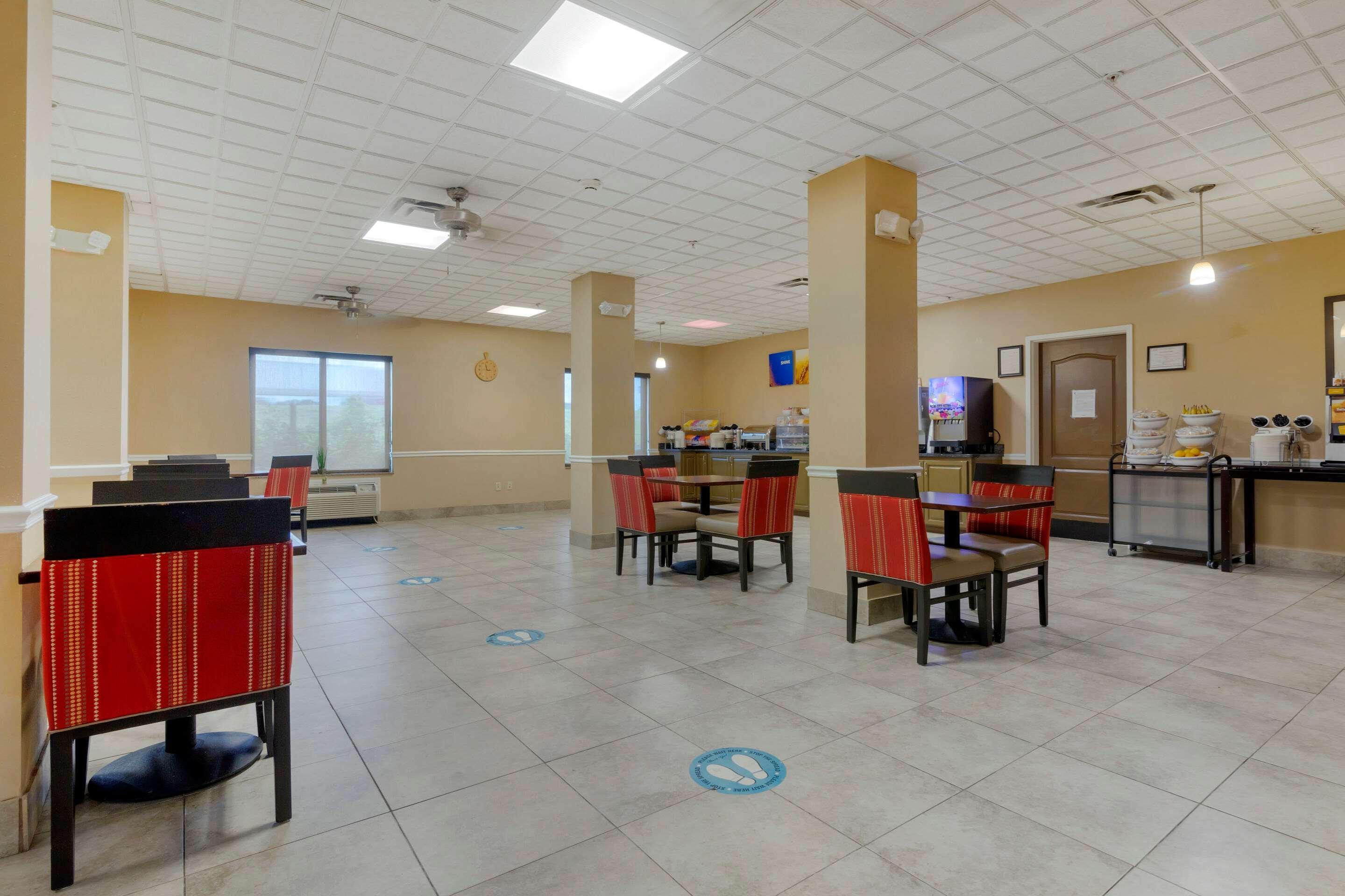Comfort Suites Savannah North Port Wentworth Buitenkant foto