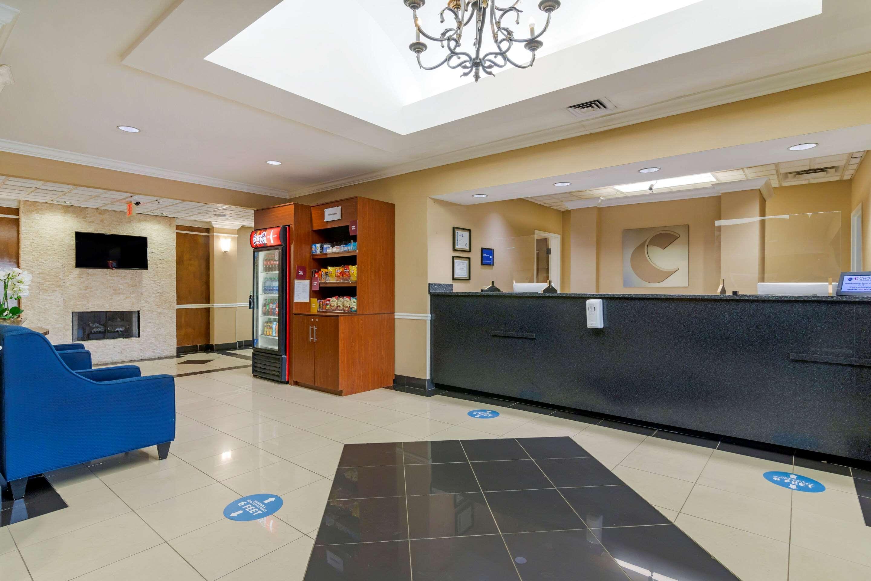 Comfort Suites Savannah North Port Wentworth Buitenkant foto