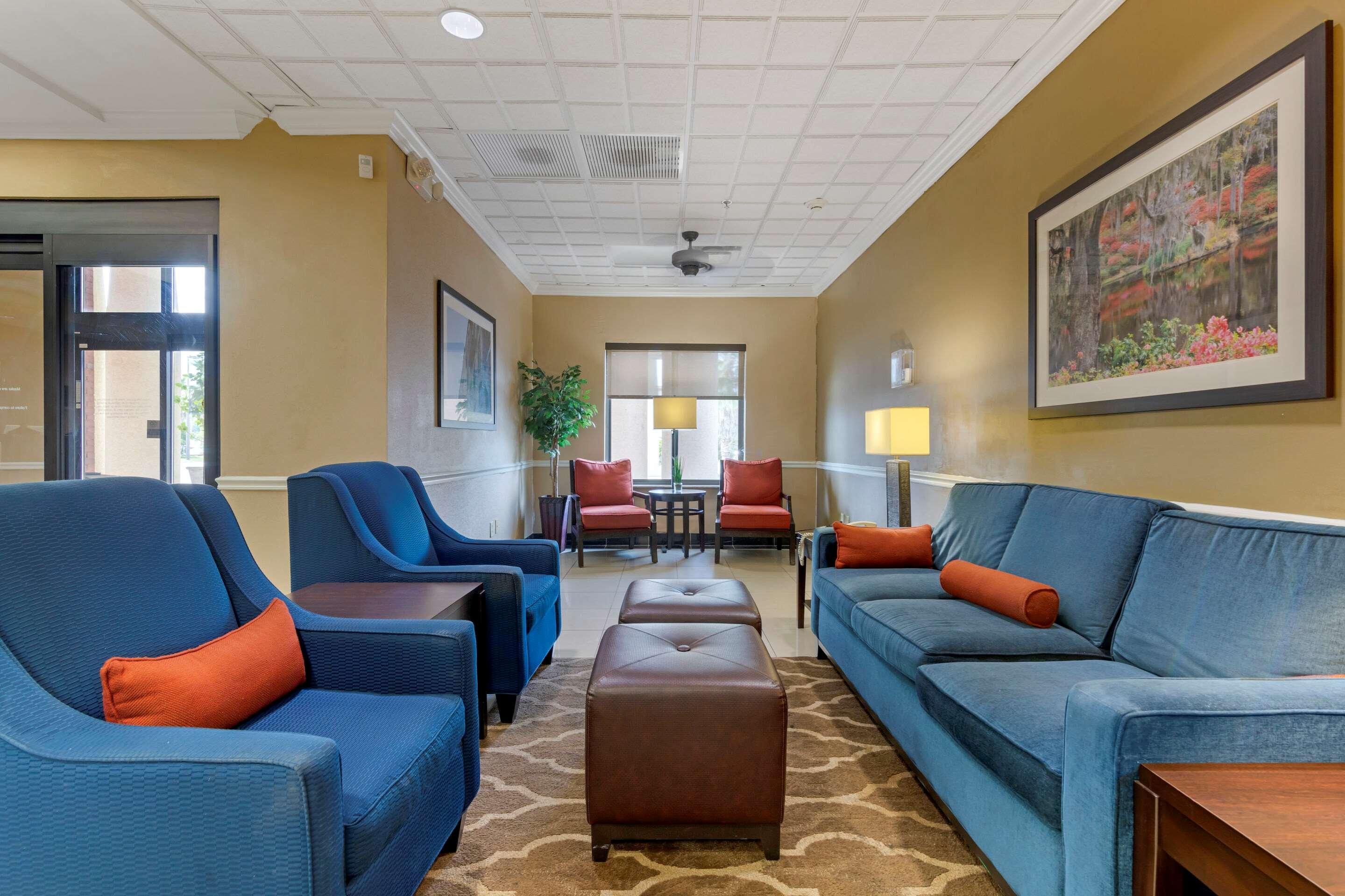Comfort Suites Savannah North Port Wentworth Buitenkant foto